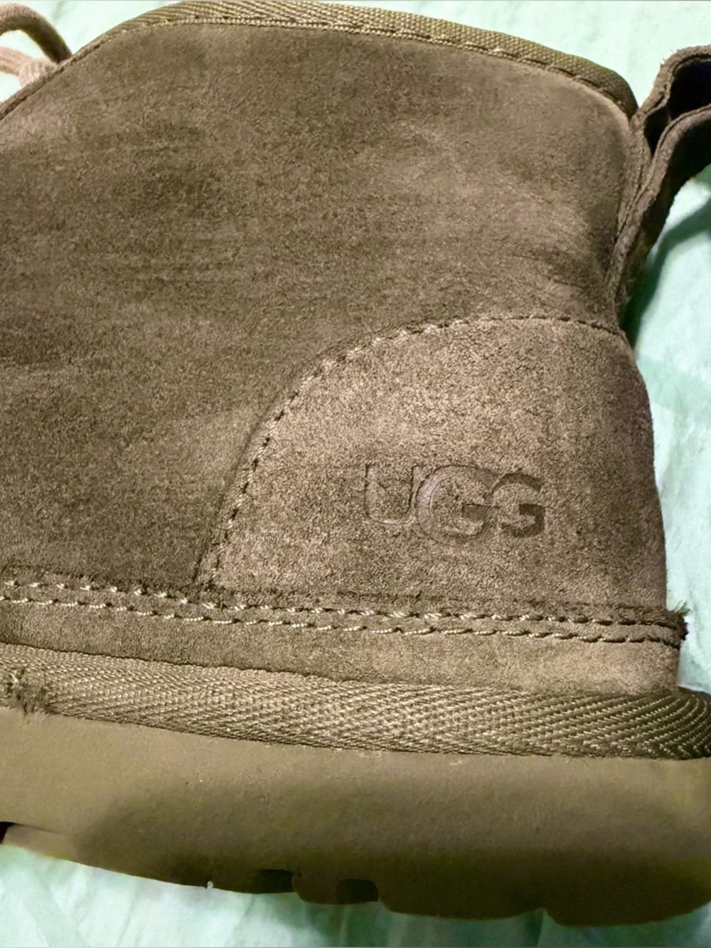 UGG Neumel Chukka Boot - Burnt Olive Suede, Womens Size 8 (1094269)